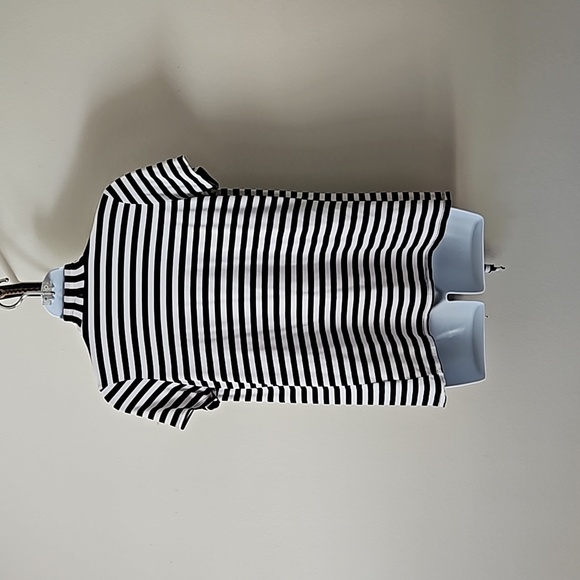 3/$20 Short Sleeves Shrug - Picture 5 of 7